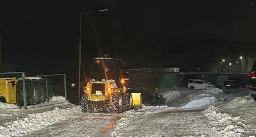 Волшебный пендаль от губернатора Камчатки получили дорожные службы краевой столицы