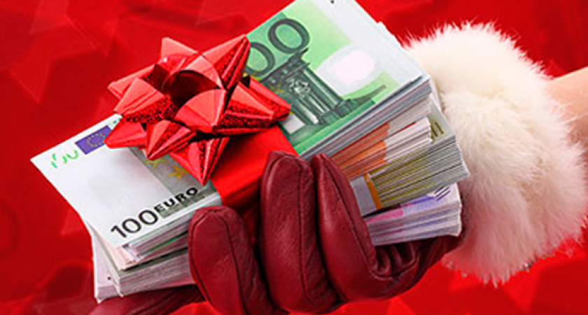 Лучше деньгами. Новогоднему корпоративу камчатцы предпочтут премию