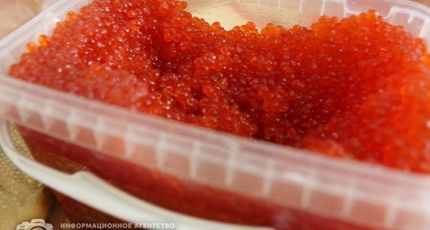 На Камчатке создана рабочая группа по вопросам отправки на материк посылок с консервами