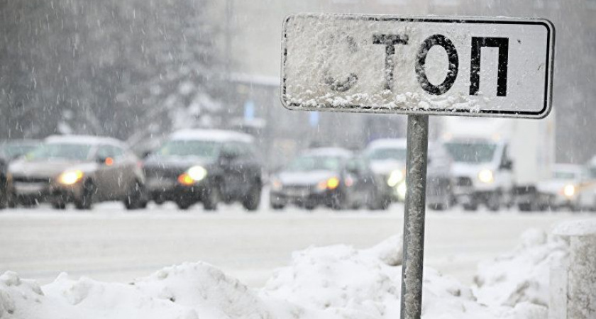Водители на Камчатке массово требуют отметить штрафы за нарушение стоп-линии
