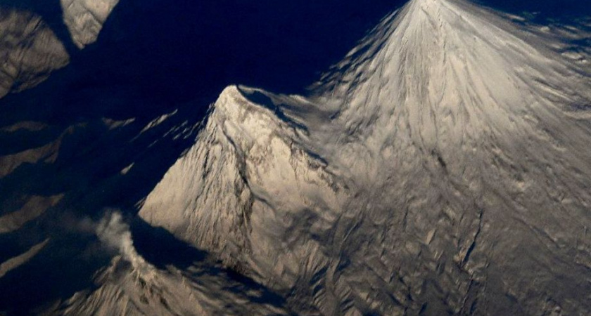 Камчатские вулканы: новые ракурсы с МКС 