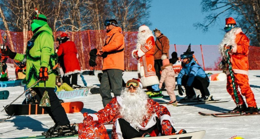 Лыжников и сноубордистов приглашают на карнавальный спуск с горы «Морозная»