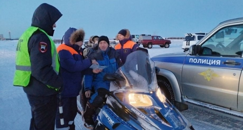 Лед Нерпичьего озера на Камчатке не прощает ошибок