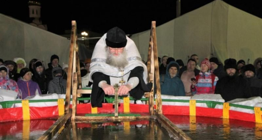 Окунуться в крещенскую воду жители Камчатки смогут в ночь на 19 января