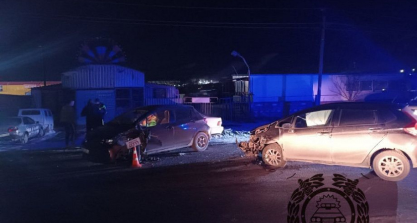 Пьяная водительница собрала в Петропавловске паровозик из трех машин