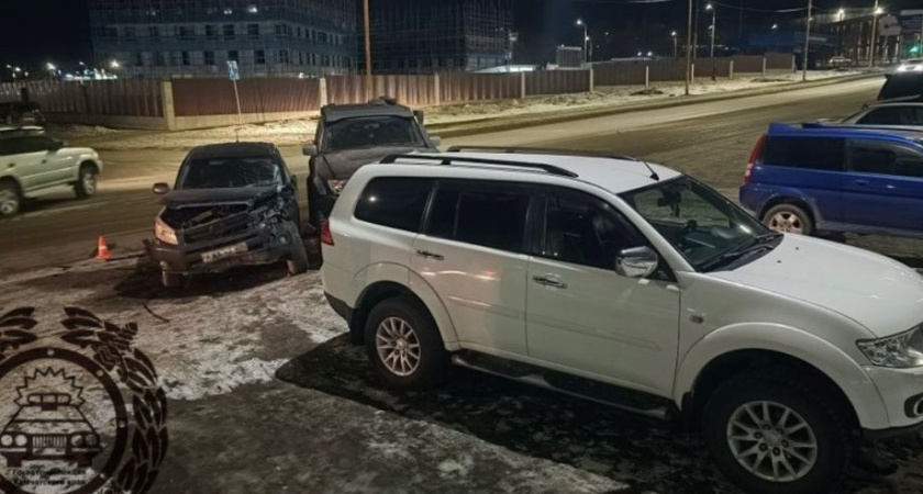 В ДТП в столице Камчатки пострадал припаркованный автомобиль