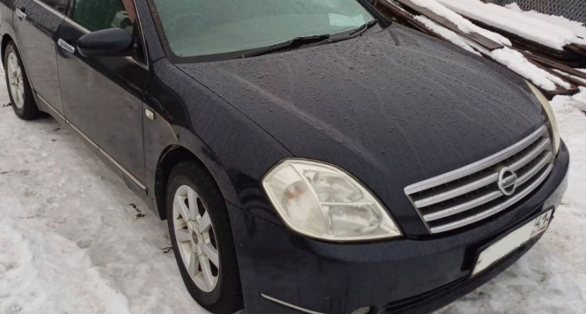 Судебные приставы Камчатки продают с молотка три арестованных автомобиля