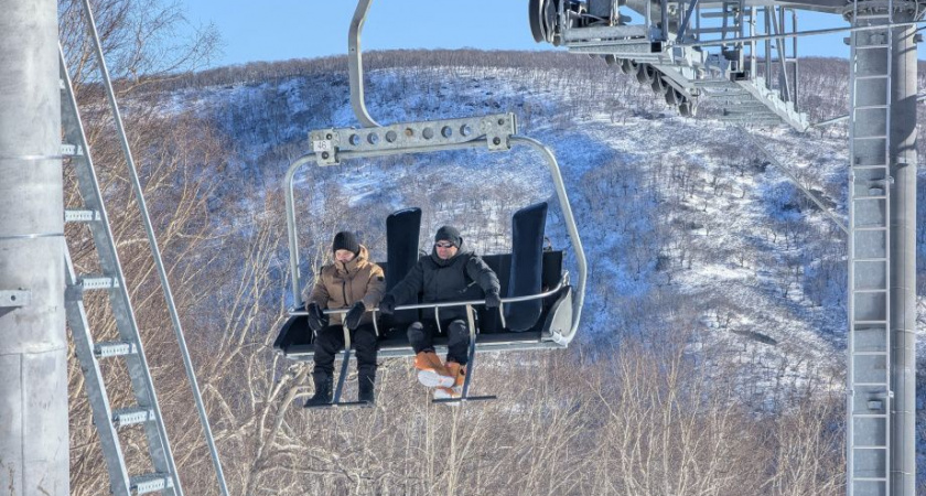 Спасатели почти не пригодились при эвакуации лыжников со сломанного подъемника на Камчатке