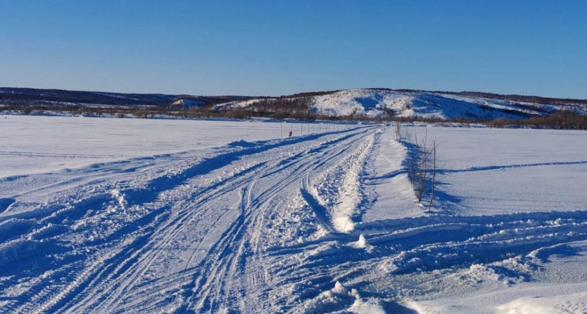 На полуострове увеличили грузоподъемность ледовой переправы через реку Камчатка