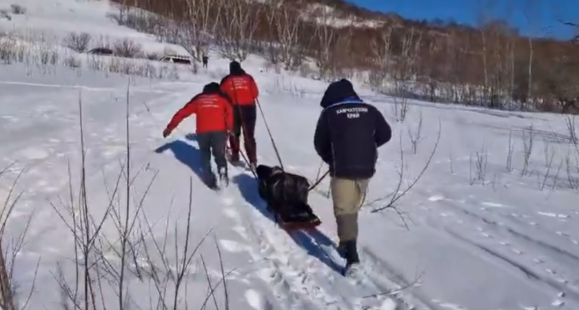 Мужчину с обморожением ног камчатские спасатели нашли у бухты «Англичанка»