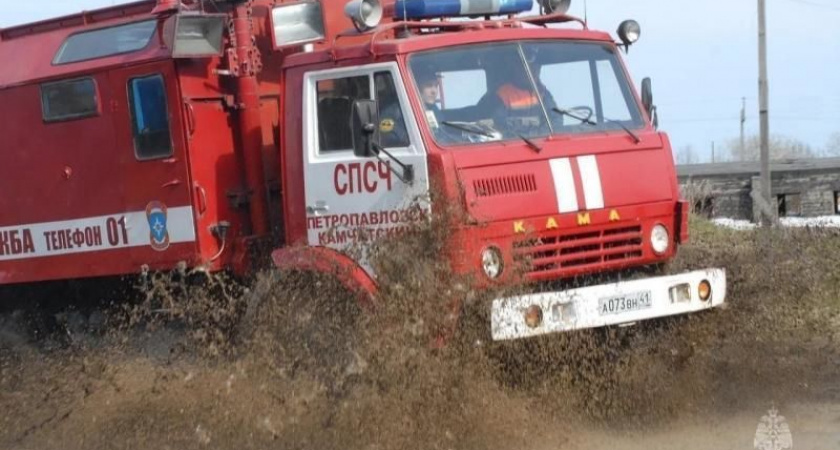 На Камчатке при пожаре в частном доме травмирована женщина