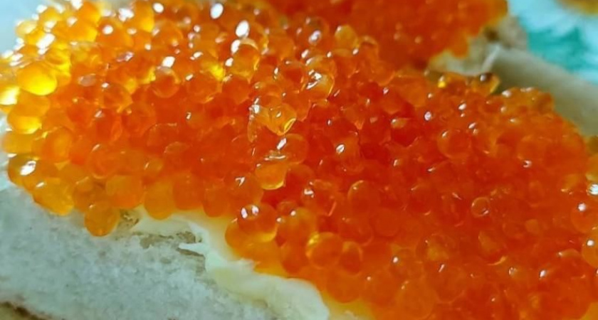 За нелегальную торговлю икрой житель Камчатки лишился внедорожника 