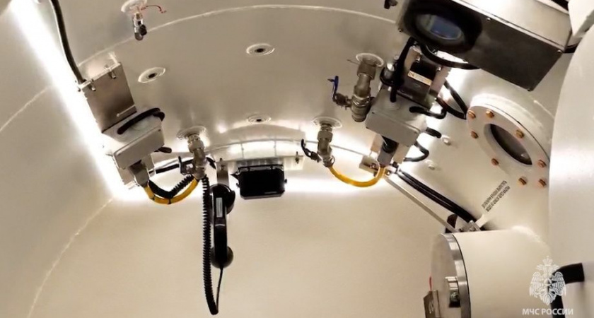 На Камчатке спасатели МЧС получили новый барокомплекс