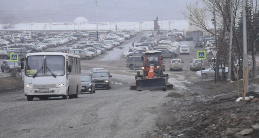 В столице Камчатки завершены работы по отсыпке щебнем улицы Ленинская