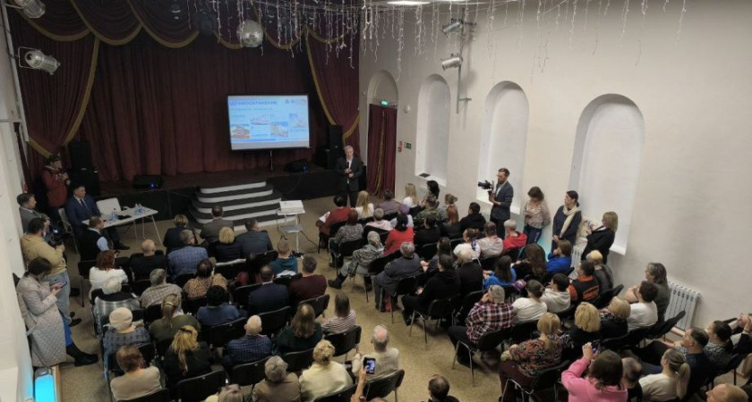 В Елизово губернатор Камчатки представил планы развития региона и отчитался о проделанной работе