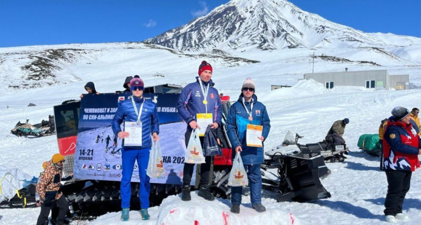 На Камчатке сильнейшие ски-альпинисты сошлись в борьбе за титул чемпиона России