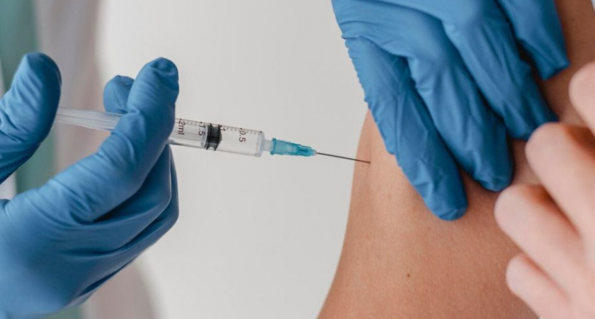 Медики Камчатки пояснили, когда нельзя ставить прививку