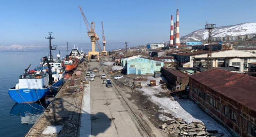Камчатских предпринимателей осудили за хищение имущества судоверфи  