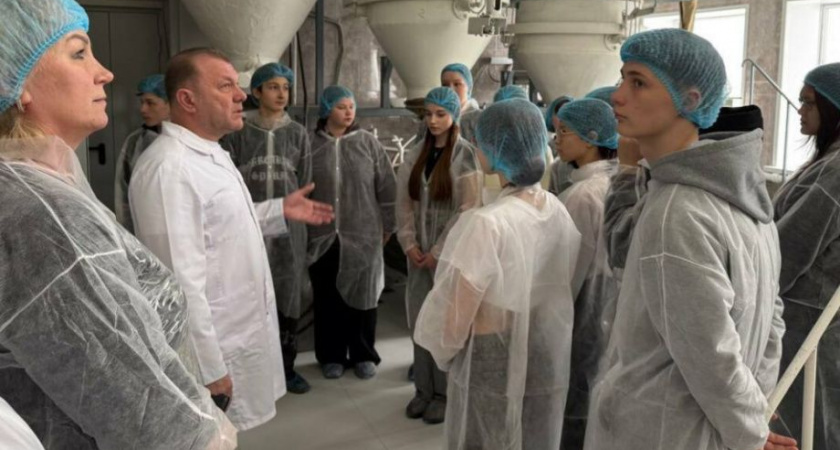 В Камчатском крае школьники знакомятся с профессиями на предприятиях региона 