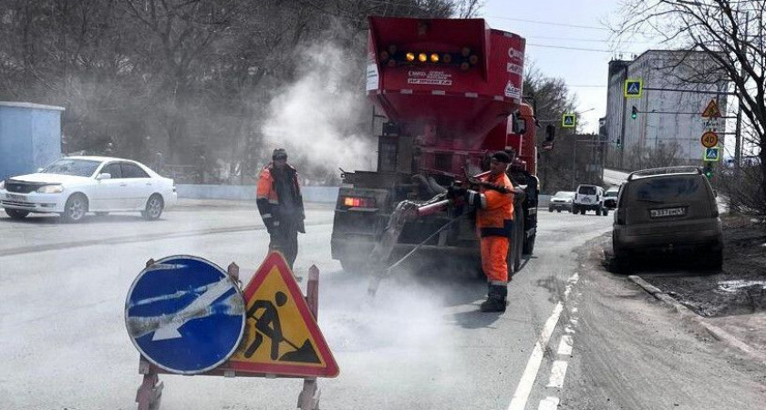В Петропавловске-Камчатском начались работы по ямочному ремонту