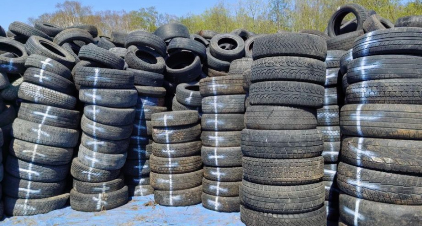 Камчатка перерабатывает горы старых шин