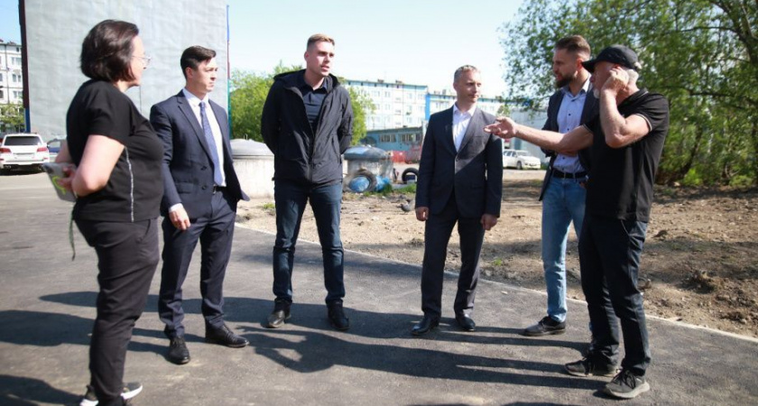 На Камчатке жители добились ремонта проблемного проезда с помощью депутата