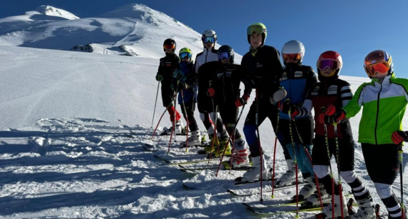 Камчатские горнолыжники штурмуют Эльбрус