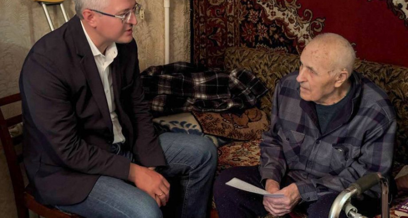 Камчатского ветерана войны Григория Стороженко поздравили со 100-летием