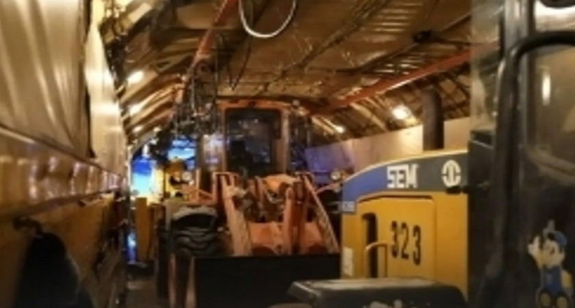 Военный самолёт доставит на Камчатку технику для борьбы со снегом