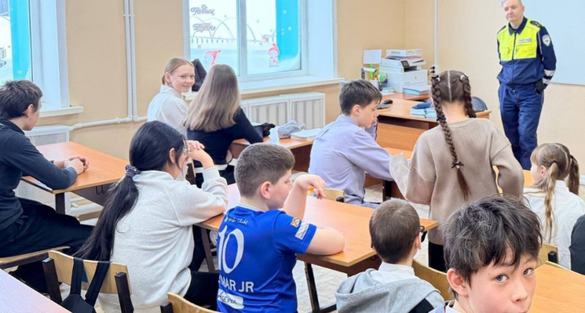 Инспекторы провели урок безопасности для школьников в Усть-Большерецком районе