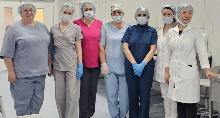 Врачи камчатской больницы прошли обучение в Москве по стерилизации оборудования