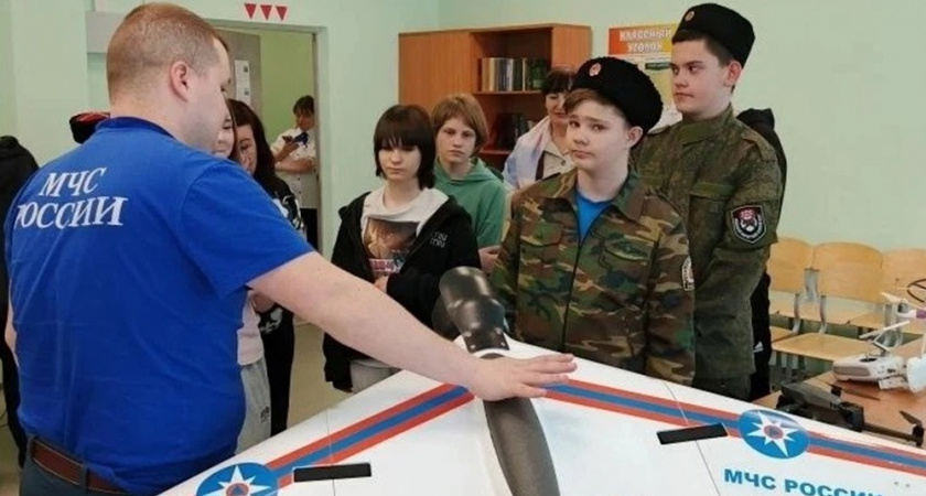 Камчатские школьники освоили азы техносферной безопасности накануне 23 февраля