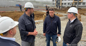 Первый замминистра строительства и ЖКХ РФ проверил строительство масштабных объектов