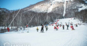 Горнолыжники устроили карнавальный заезд на «Морозке» в Елизово