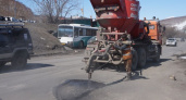 На дорогах Петропавловска-Камчатского начался аварийный ремонт дорог