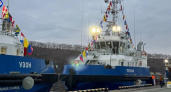 На буксирах-спасателях «Узон» и «Печак» подняли флаги России