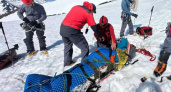 На Камчатке спасатели эвакуировали травмированного туриста с Вилючинского вулкана