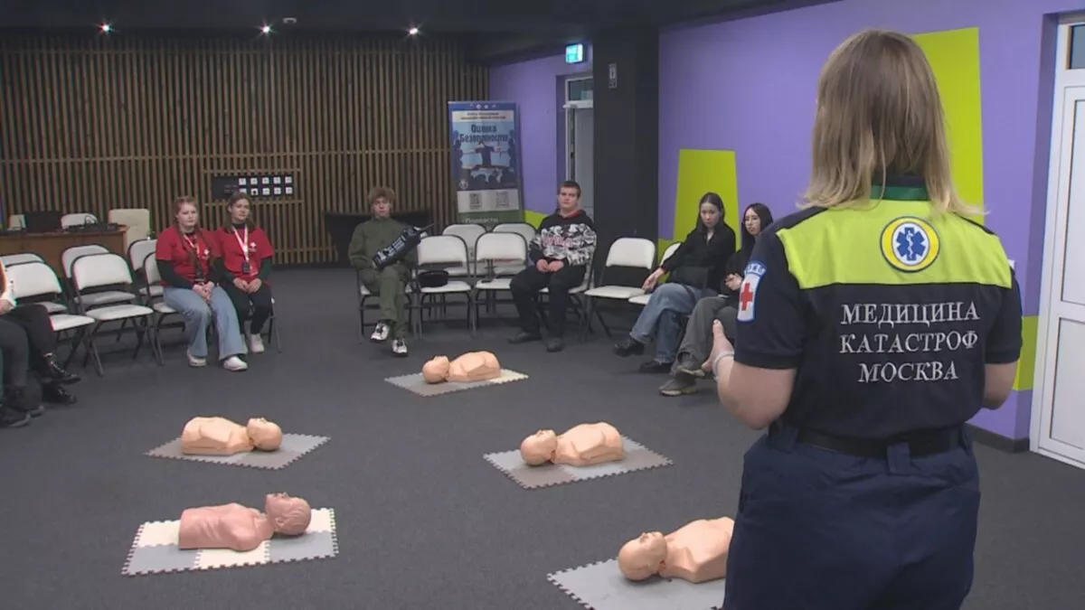 Более 120 камчатцев научились спасать жизни на фестивале первой помощи