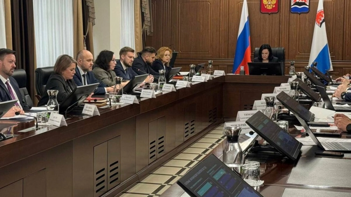 Министров на Камчатке могут лишить премий за неутвержденные госпрограммы