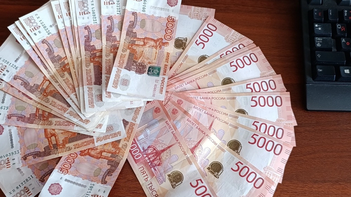 В Елизове коммунальщики заплатят 257 тысяч рублей за травму ребенка на остановке