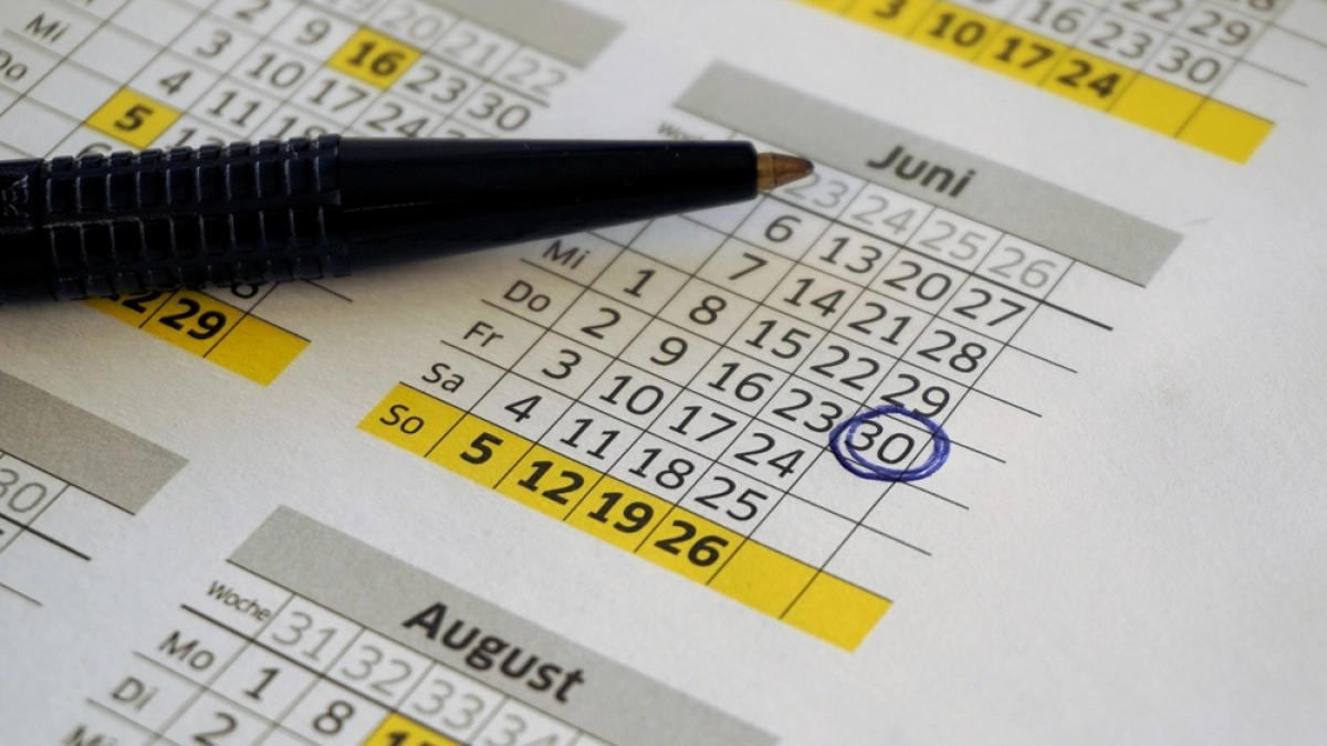 21 апреля на Камчатке сократят рабочий день в госучреждениях из-за Радоницы