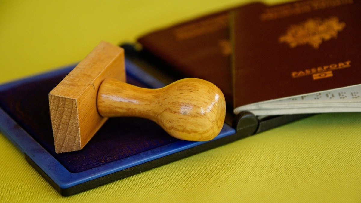 Жительница Петропавловска прописала в своей квартире 43 мигрантов