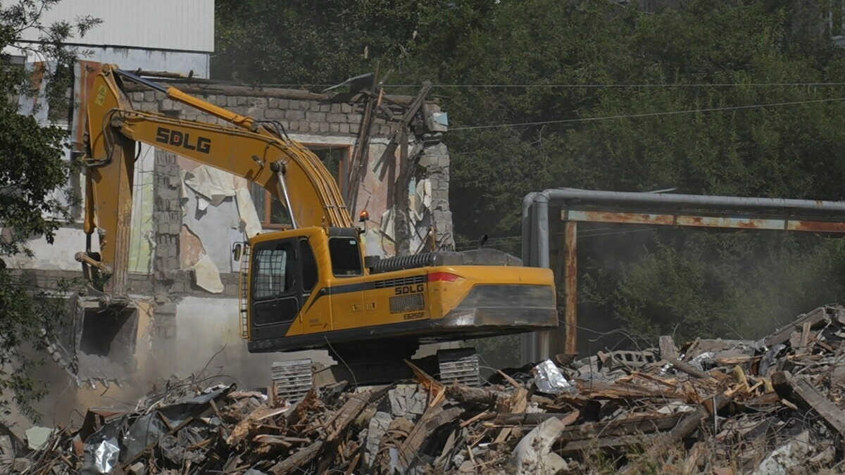 В Петропавловске и Елизове в 2026 году снесут 21 расселенный дом