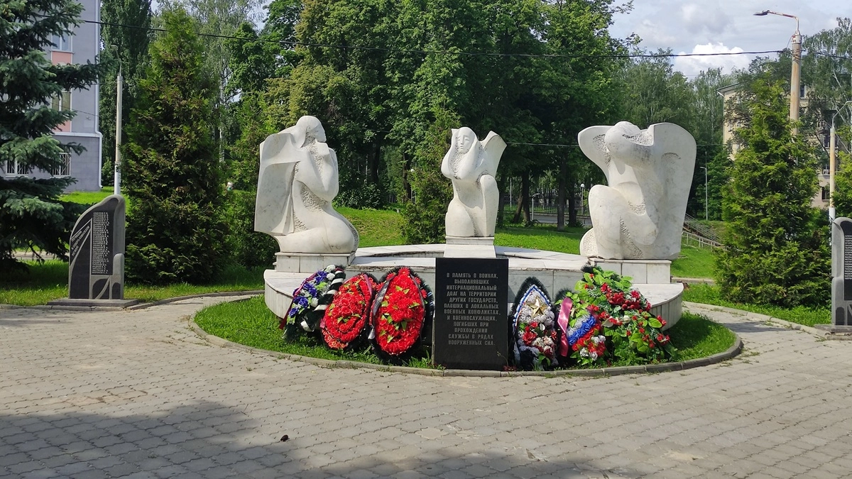 На Камчатке напомнили о суровом наказании за осквернение мемориалов