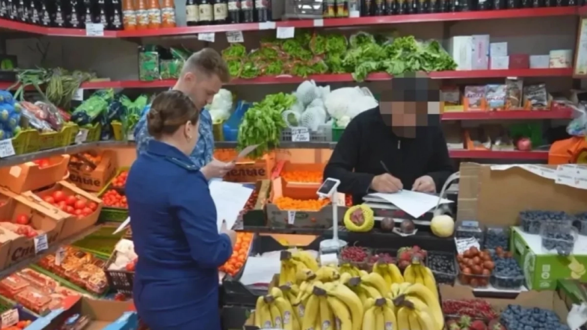 Продавцов на Камчатке оштрафуют за завышение цен на местные томаты